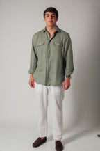 Guayabera de lino verde