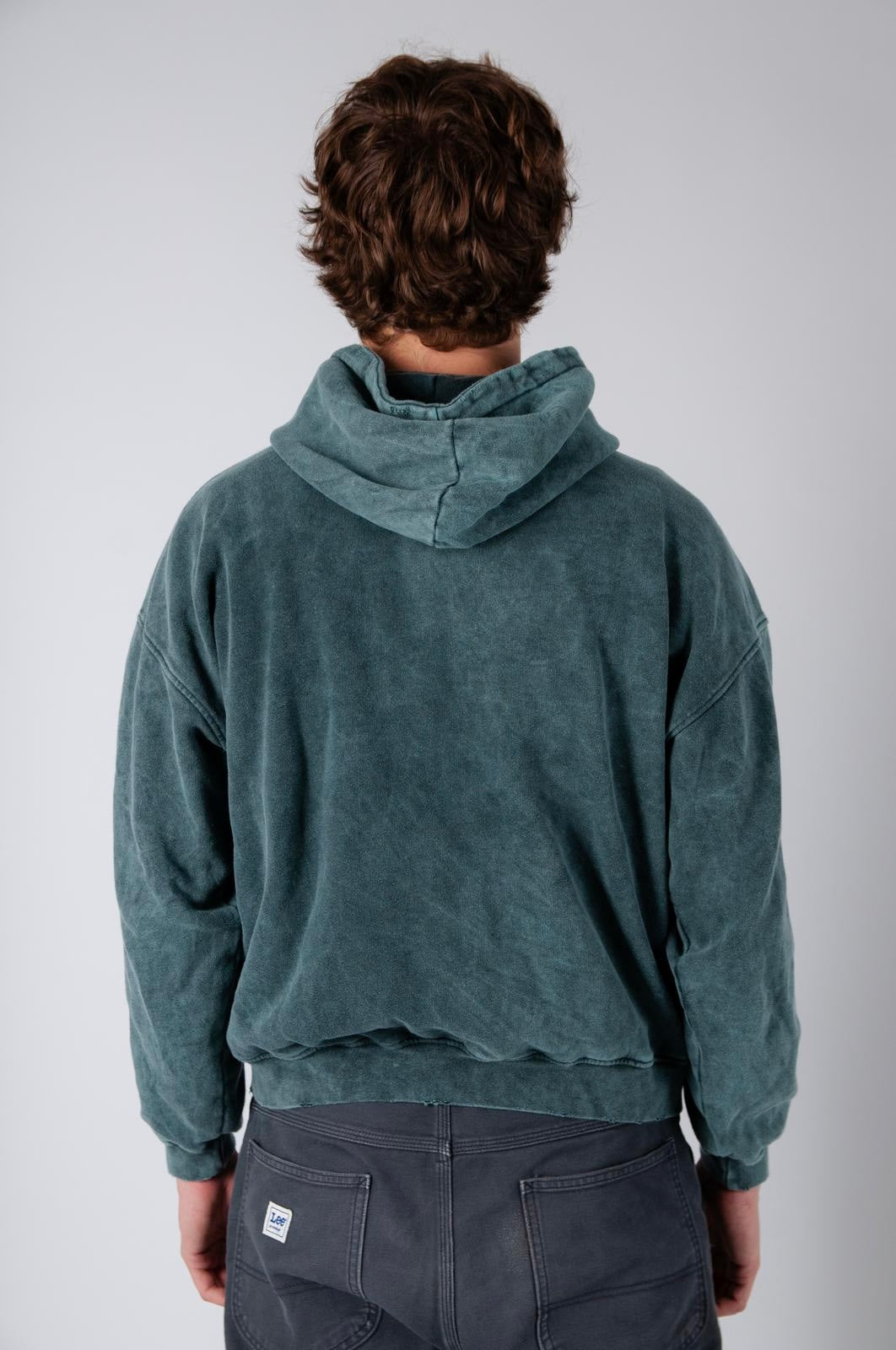 Sudadera verde piedra