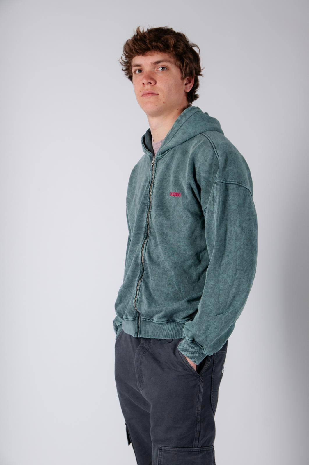 Sudadera verde piedra basic
