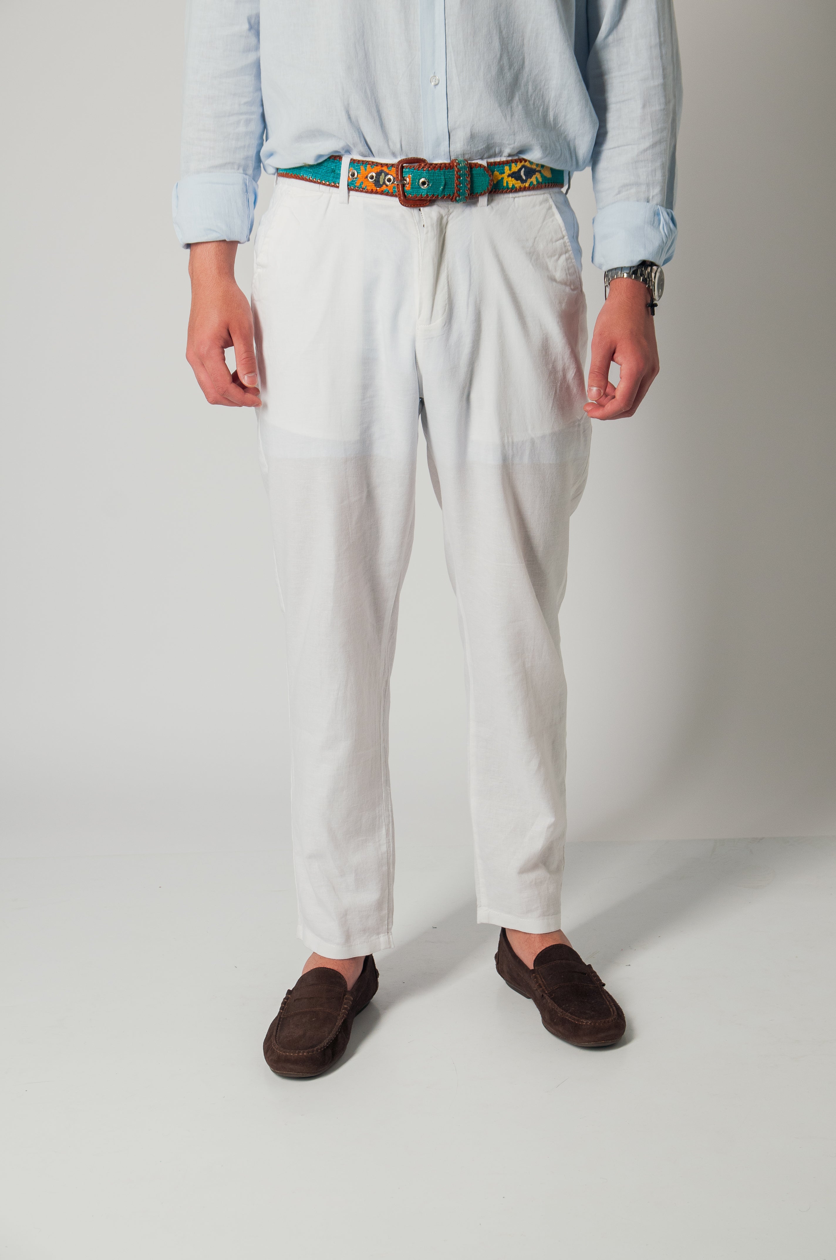 Pantalón de lino blanco