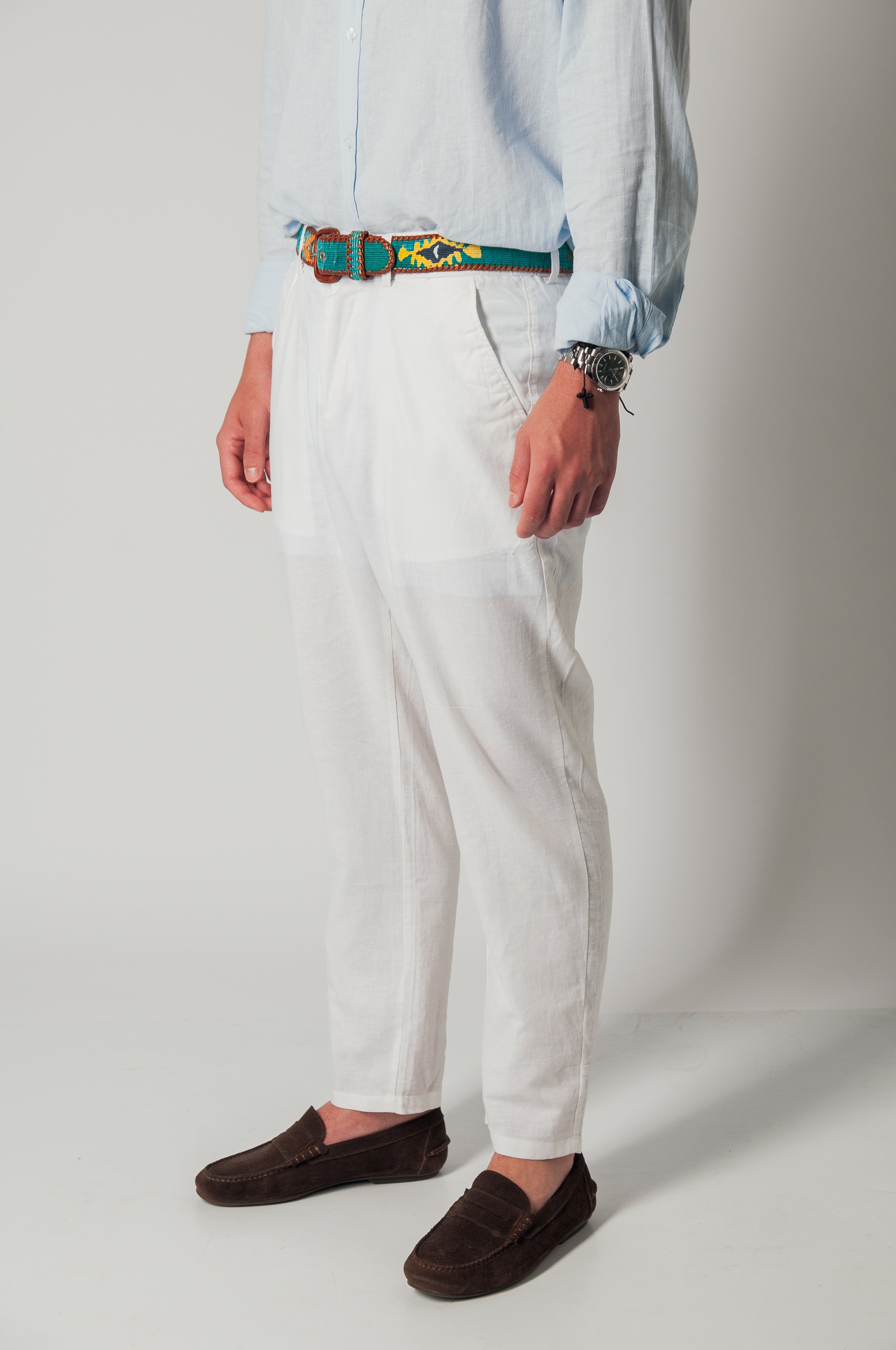 Pantalón de lino blanco