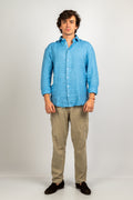 Camisa de lino azul petróleo
