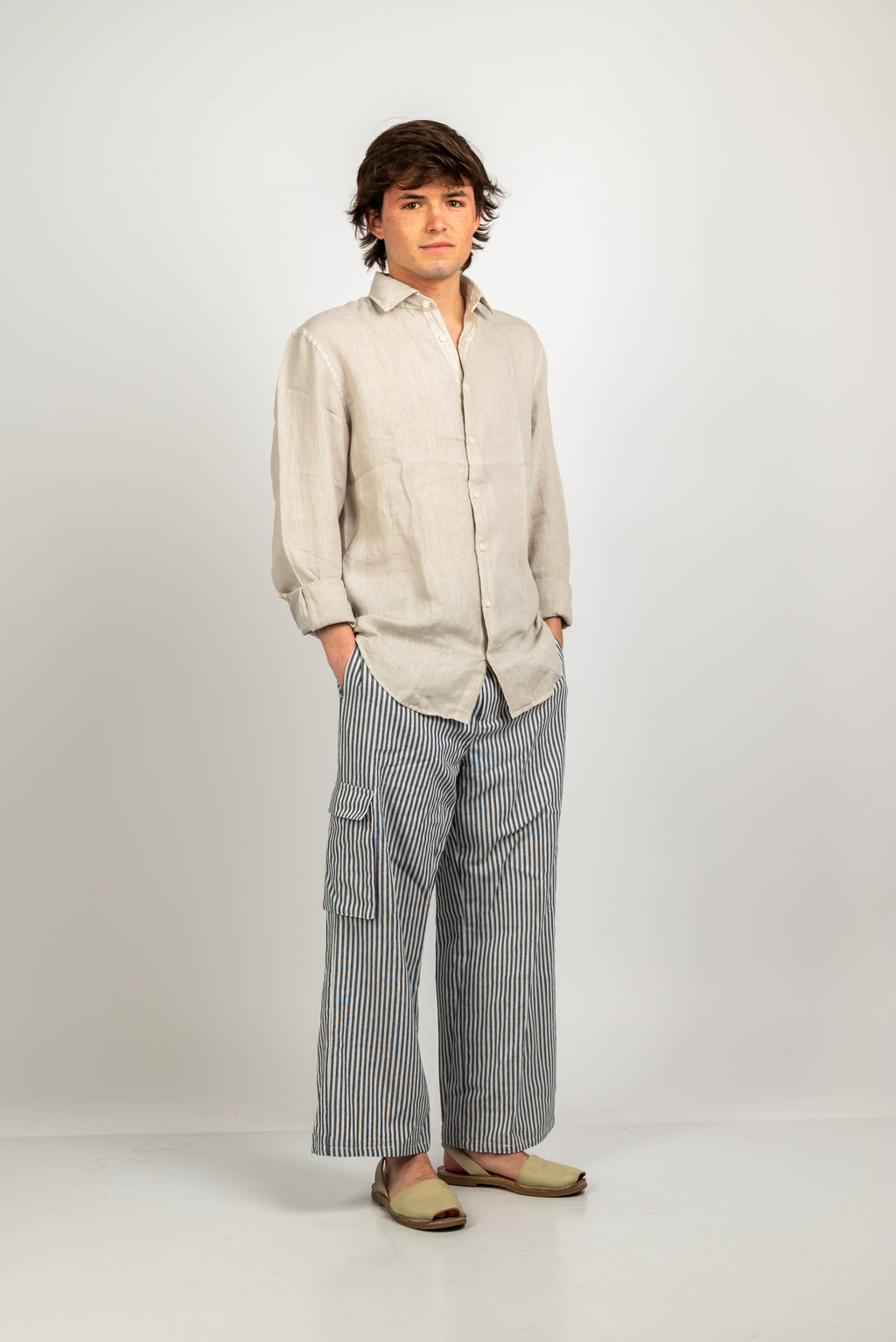 Camisa de lino beige