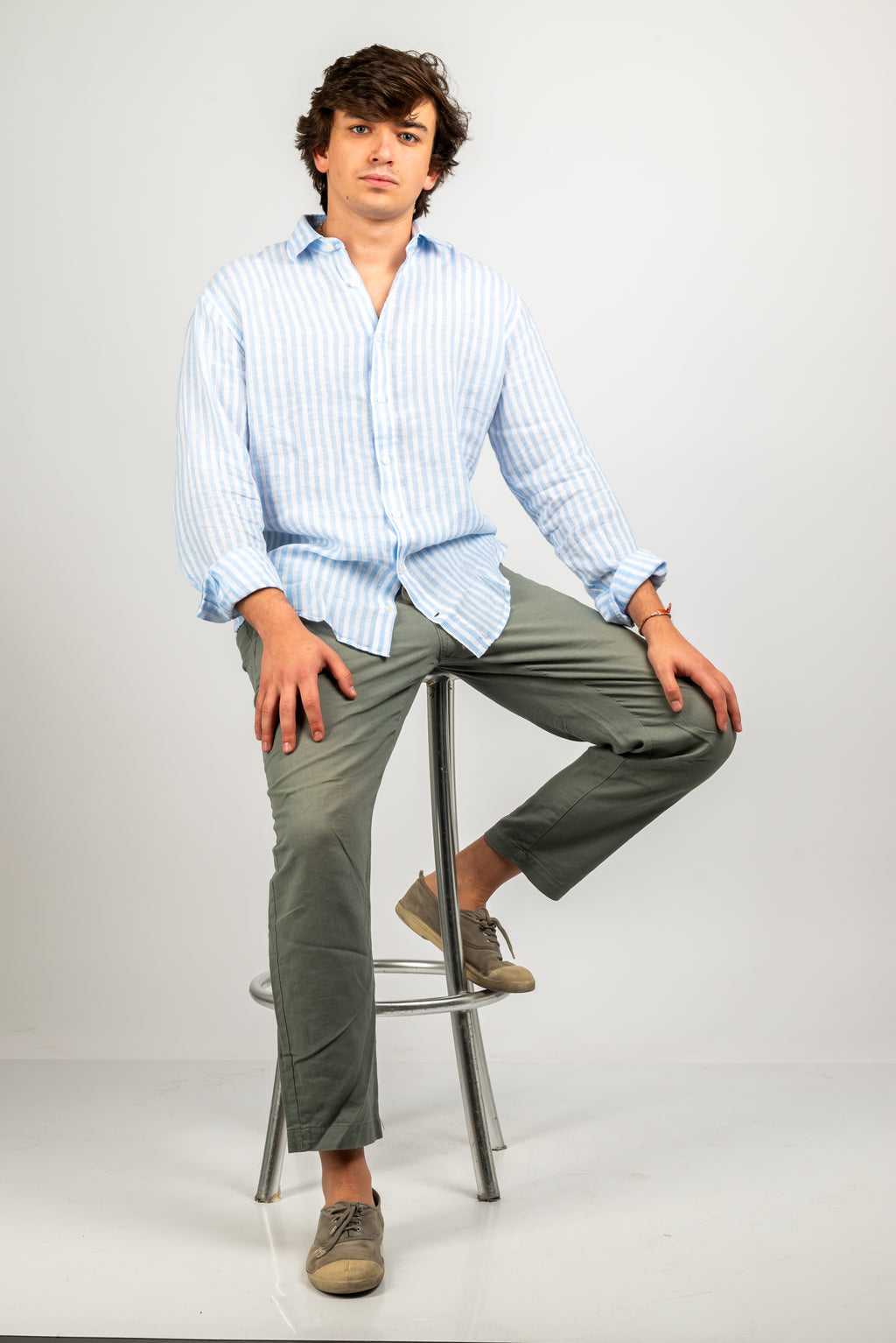 Camisa de lino rayas azul y blanca